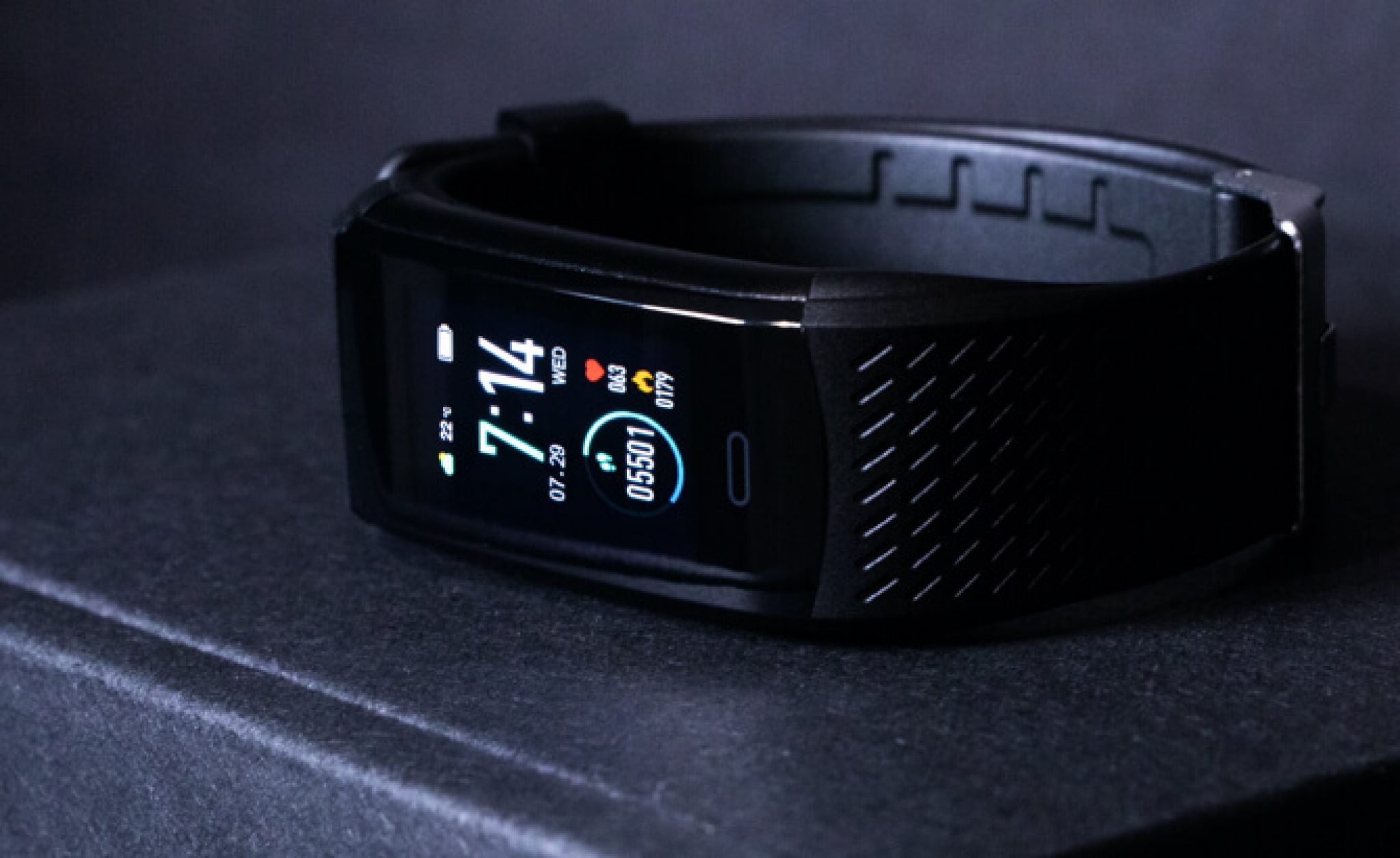 kore track smart watch price